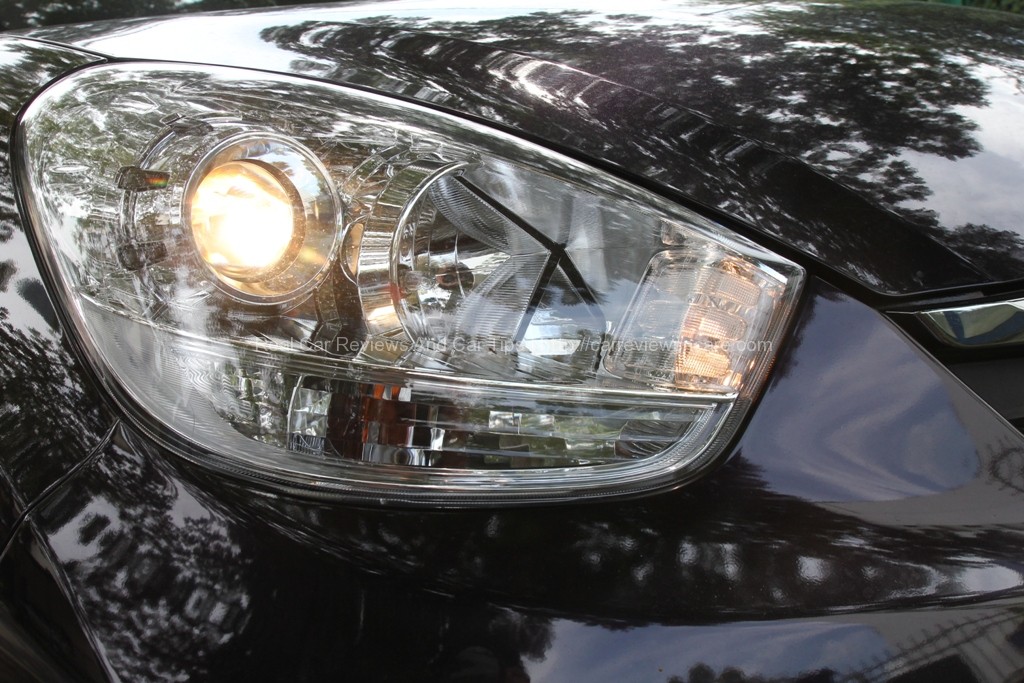 Perodua Myvi 1.3 Standard Projector Headlamps Perodua Myvi 1.3 Standard Projector Headlamps