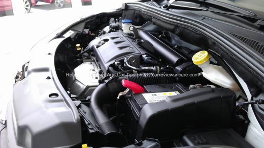 Peugeot 208 Engine