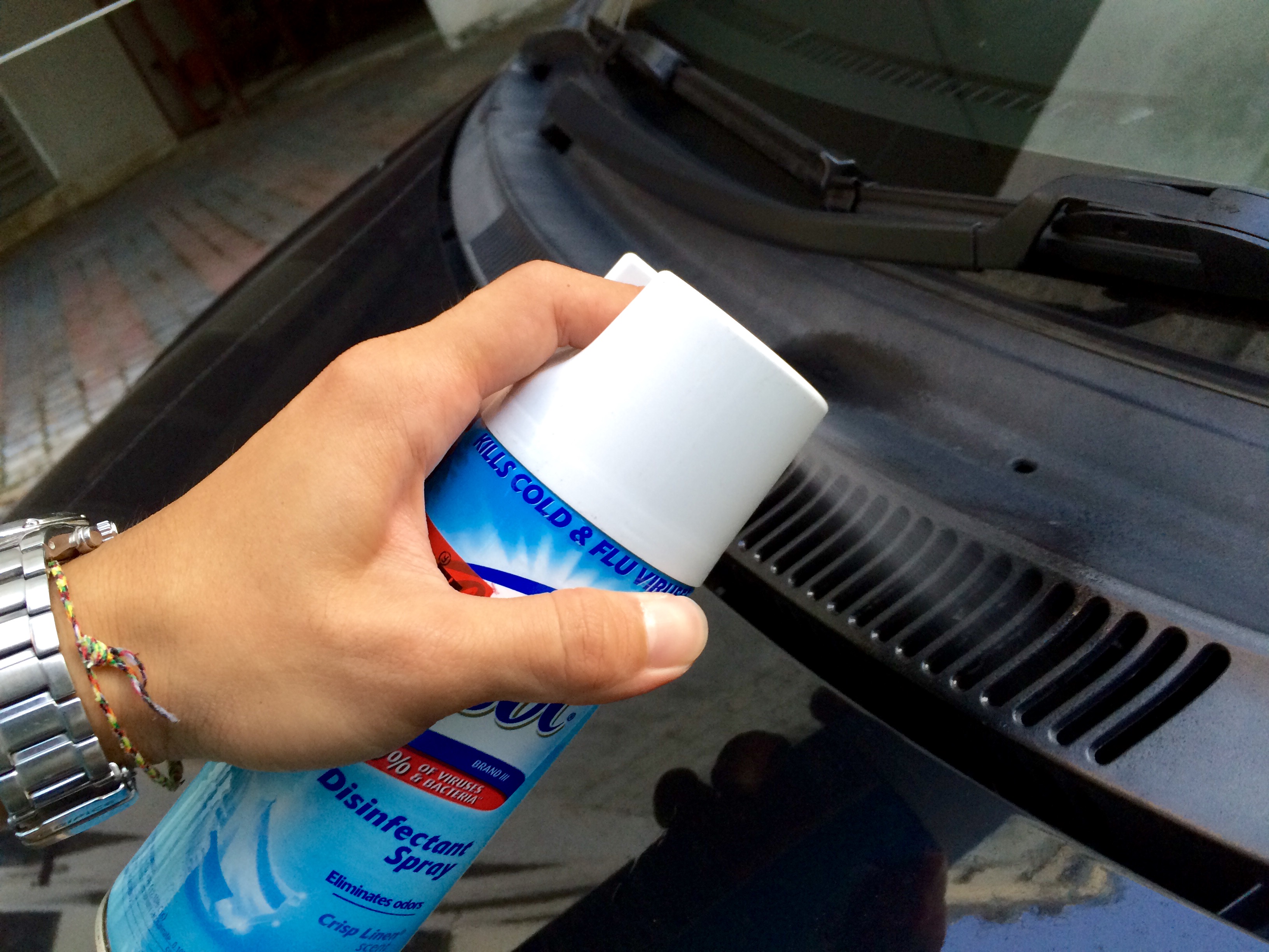 embargo Potential exempt DIY Fix Bad Smell in Car Air Conditioner with Lysol