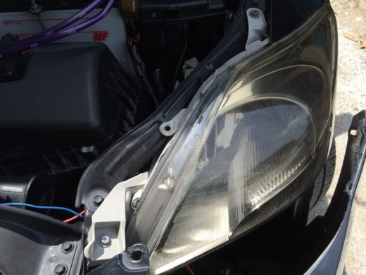 dislocated Toyota Vios headlamp